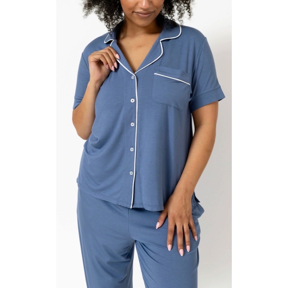 SWOMOG NWT Pajama Set Blue Short Sleeve Button Down Top Long Pants - Size M